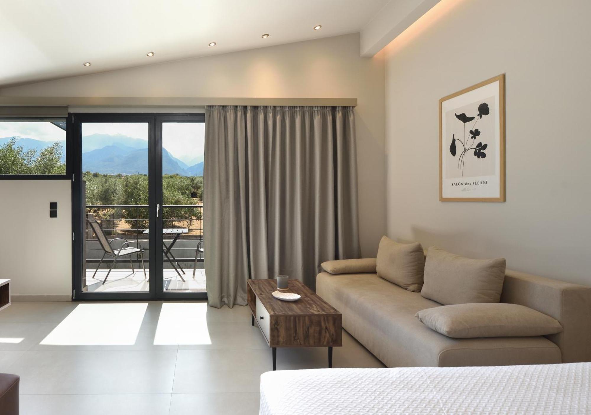 Olive All-Seasons Suites, Panel Hospitality Homes & Villas Litóchoron Eksteriør billede
